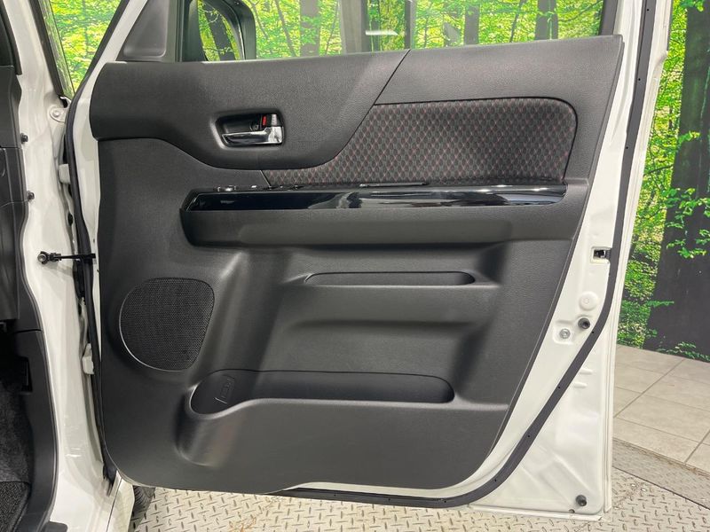 2017 Suzuki Spacia Custom DAA-MK42S (UW-6a754da9c2e29)[15]
