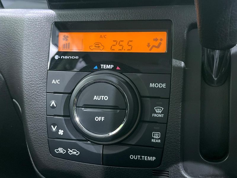 2017 Suzuki Spacia Custom DAA-MK42S (UW-6a754da9c2e29)[26]