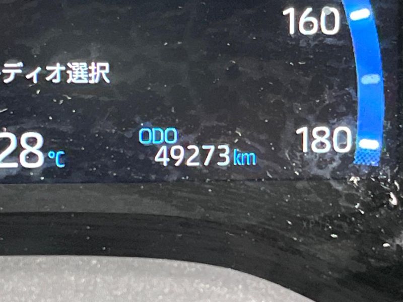 2022 Toyota Yaris Cross 6AA-MXPJ10 (UW-6a754e0397ded)[2]