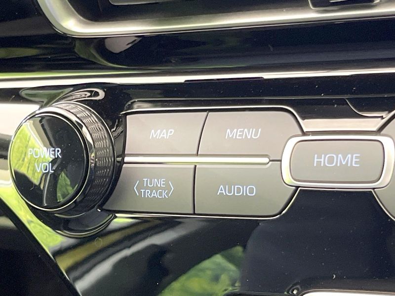 2022 Toyota Aqua 6AA-MXPK11 (UW-6a754e107759f)[29]