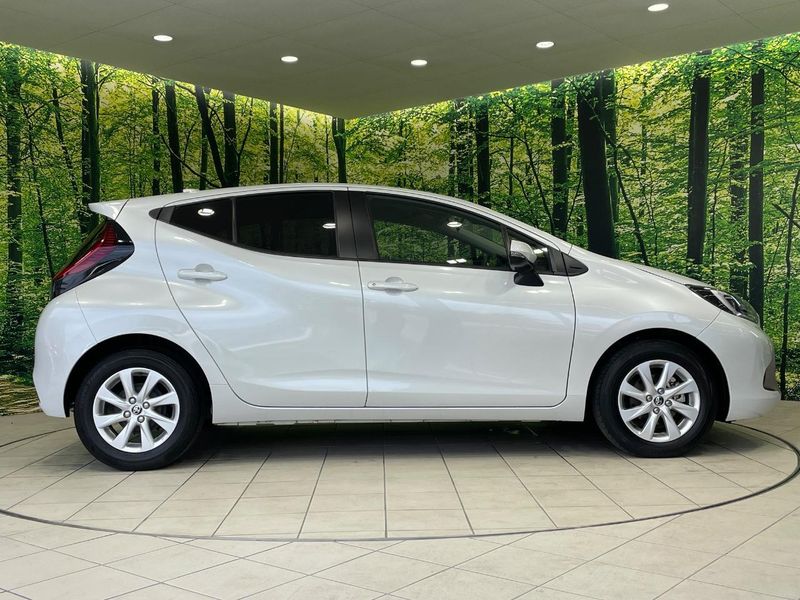 2023 Toyota Aqua 6AA-MXPK11 (UW-6a754e1337016)[7]