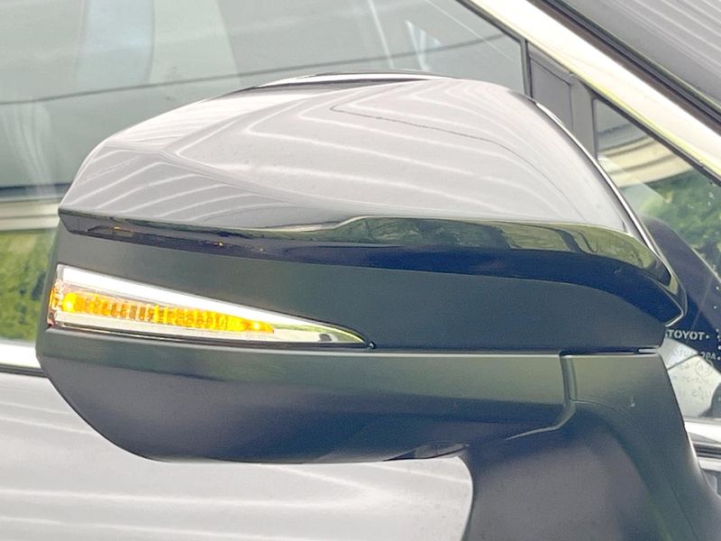 2023 Toyota Harrier 6BA-MXUA80 (UW-6a754e286705d)[10]