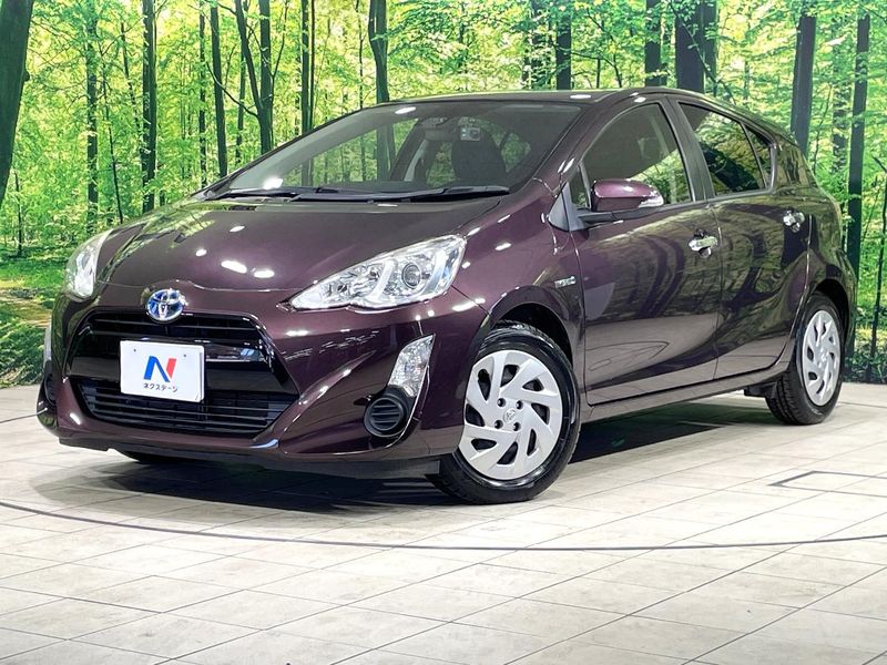 2016 Toyota Aqua DAA-NHP10 (UW-6a754e50f3272)[0]