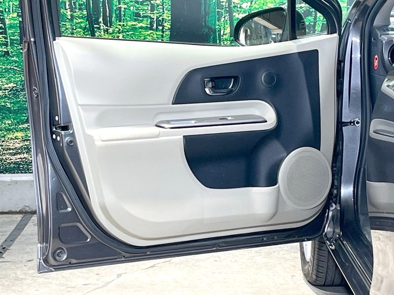 2012 Toyota Aqua DAA-NHP10 (UW-6a754e5479969)[7]