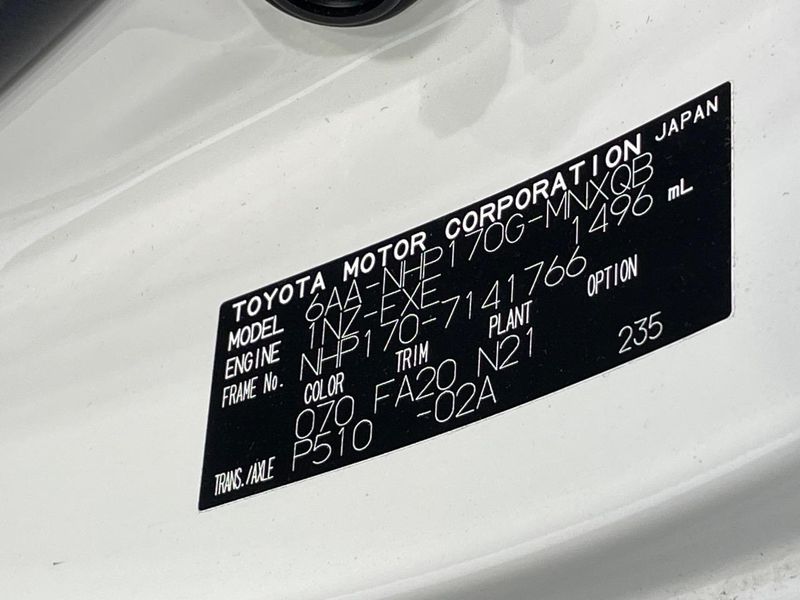 2018 Toyota Sienta 6AA-NHP170G (UW-6a754e61591a6)[1]