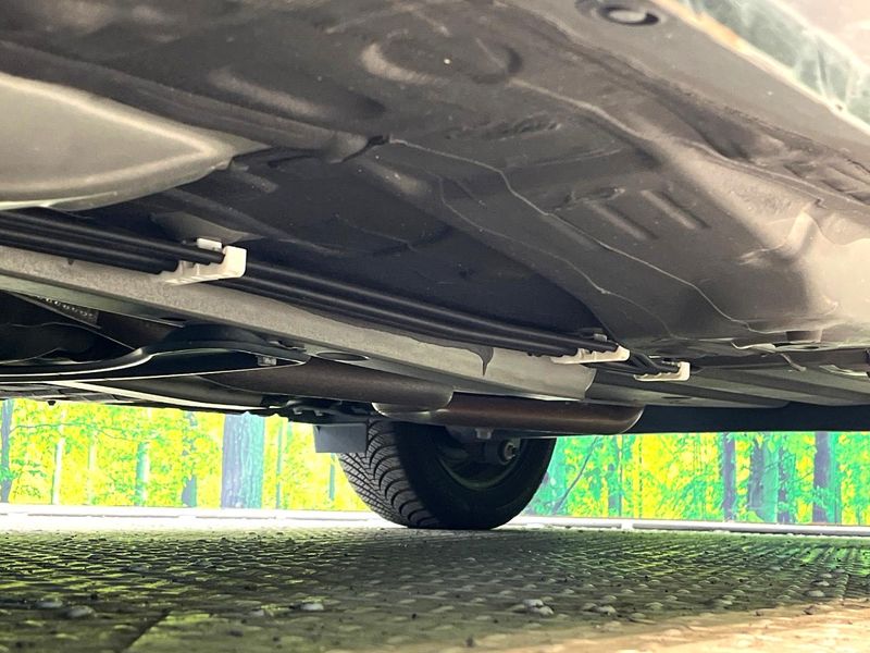 2019 Toyota Sienta DBA-NSP170G (UW-6a754e6b467e0)[16]