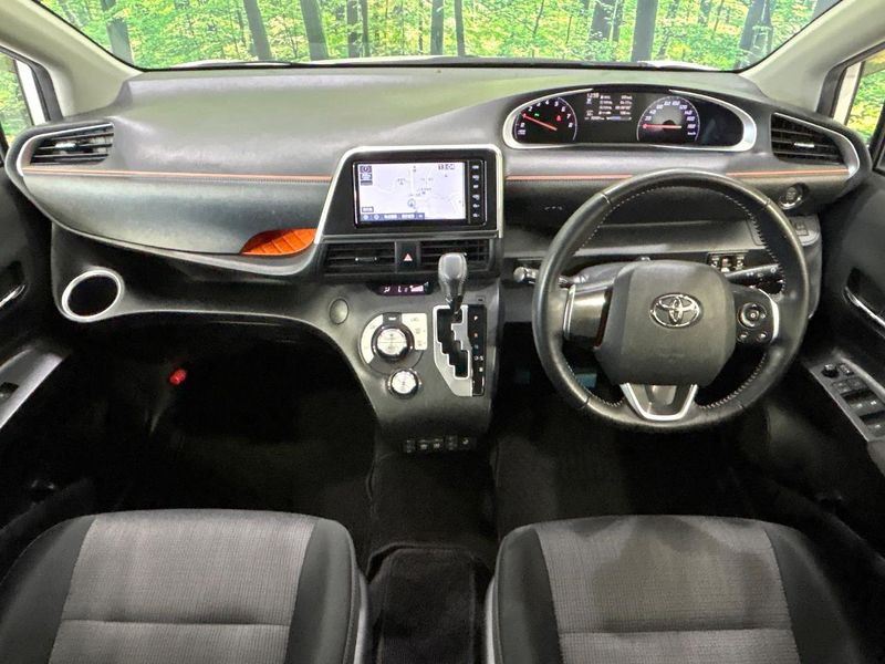 2019 Toyota Sienta DBA-NSP170G (UW-6a754e6b8cb49)[28]