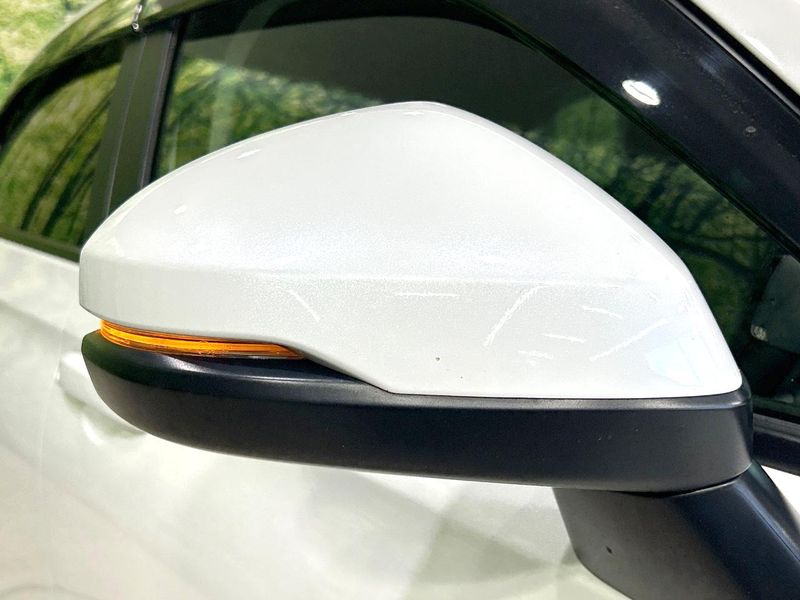 2021 Honda Vezel 6AA-RV5 (UW-6a754e8ddce61)[22]