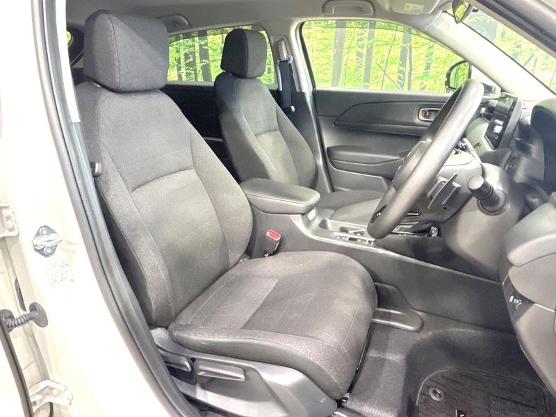 2021 Honda Vezel 6AA-RV5 (UW-6a754e8ddce61)[10]
