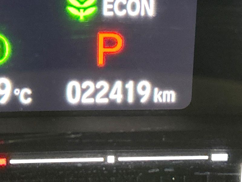 2021 Honda Vezel 6AA-RV5 (UW-6a754e8ddce61)[2]