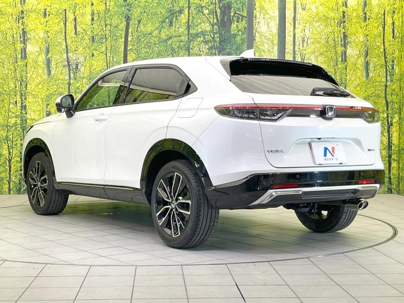 2022 Honda Vezel 6AA-RV5 (UW-6a754e8fd96e2)[12]