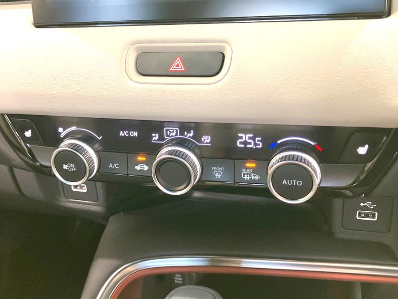 2023 Honda Vezel 6AA-RV5 (UW-6a754e9332814)[22]