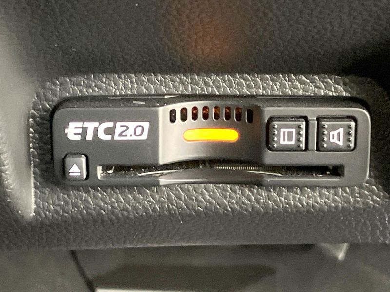 2023 Honda Vezel 6AA-RV5 (UW-6a754e9332814)[11]