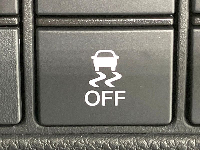 2023 Honda Vezel 6AA-RV5 (UW-6a754e9332814)[9]