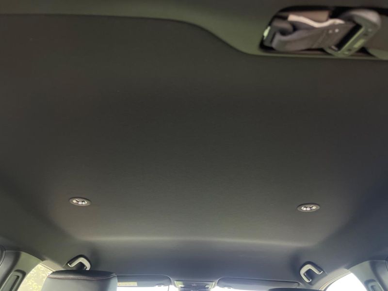 2025 Honda Vezel 6AA-RV5 (UW-6a754e976451b)[18]