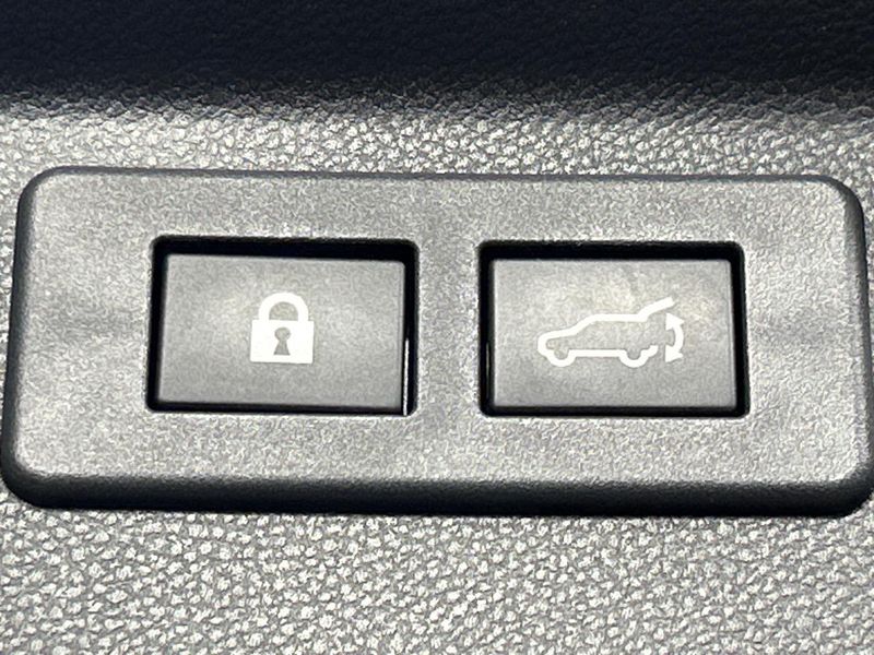 2019 Subaru Forester 5AA-SKE (UW-6a754eb199079)[8]