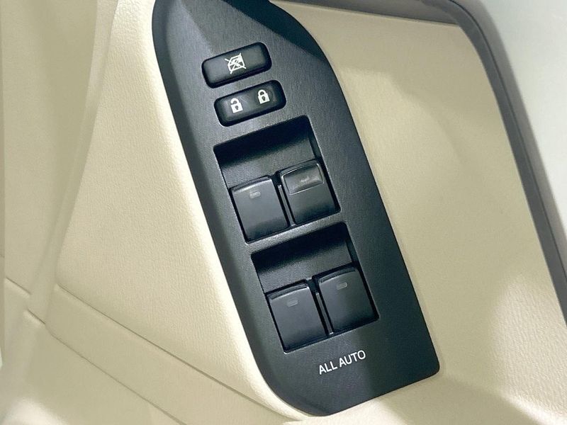 2022 Toyota Land Cruiser Prado 3BA-TRJ150W (UW-6a754ec51d97d)[15]