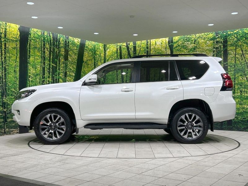 2022 Toyota Land Cruiser Prado 3BA-TRJ150W (UW-6a754ec51d97d)[6]