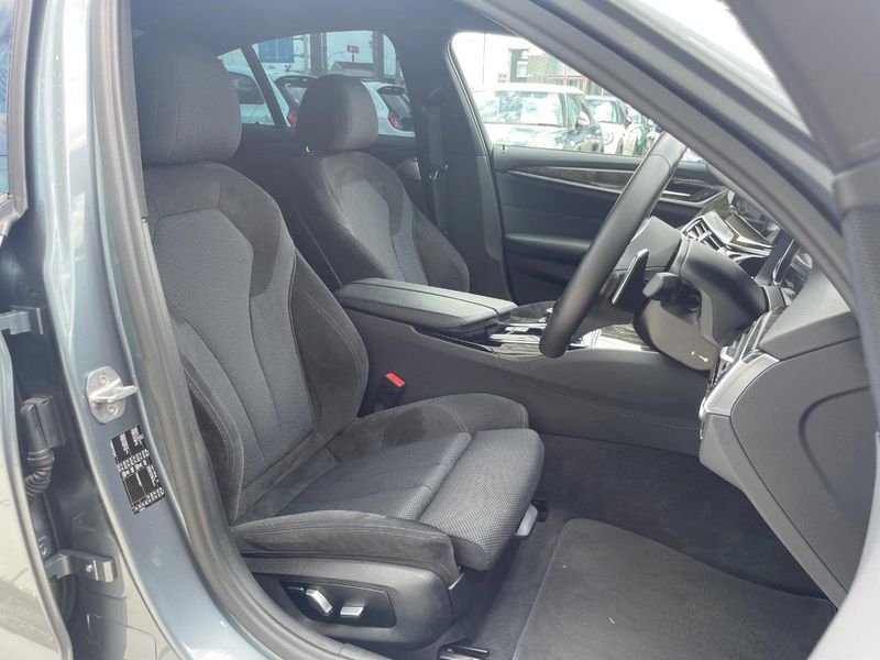 2018 BMW 5 Series LDA-JC20 (UW-6a754ef48f29b)[7]