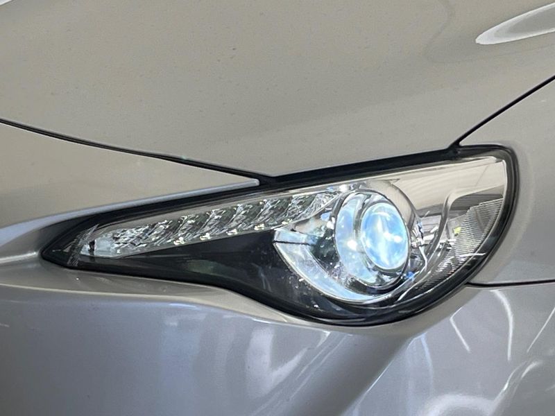 2012 Toyota 86 DBA-ZN6 (UW-6a754f16503ef)[13]