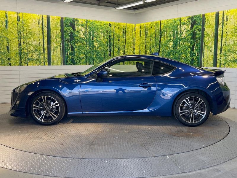 2015 Toyota 86 DBA-ZN6 (UW-6a754f174bf8c)[12]