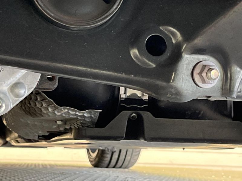 2022 Toyota GR86 3BA-ZN8 (UW-6a754f19c7f29)[25]