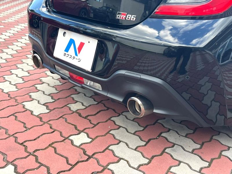 2022 Toyota GR86 3BA-ZN8 (UW-6a754f19ec604)[28]