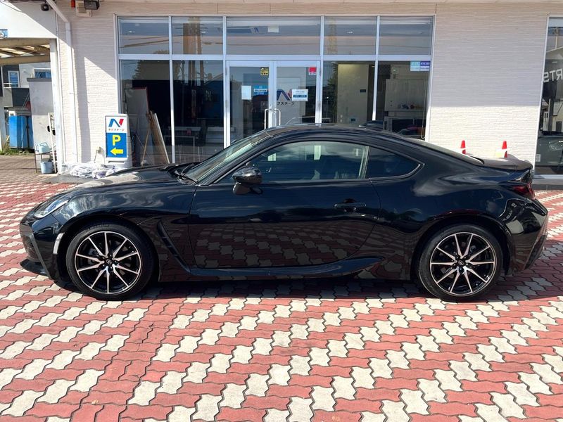 2022 Toyota GR86 3BA-ZN8 (UW-6a754f19ec604)[10]