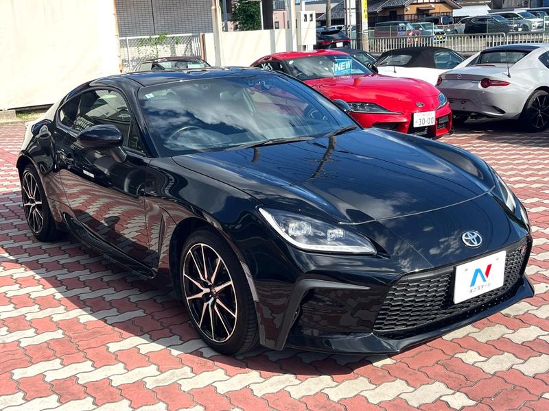 2022 Toyota GR86 3BA-ZN8 (UW-6a754f19ec604)[5]
