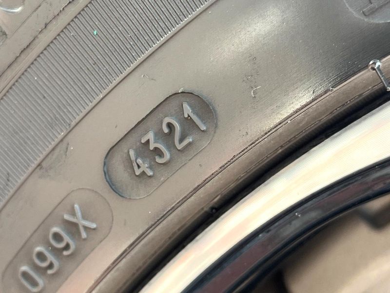 2022 Toyota GR86 3BA-ZN8 (UW-6a754f19ec604)[20]