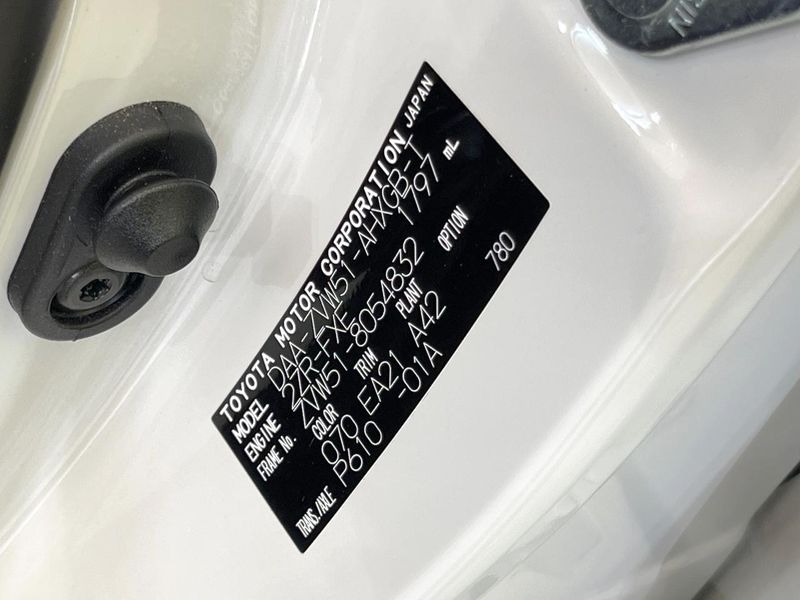 2019 Toyota Prius DAA-ZVW51 (UW-6a754f5266450)[1]