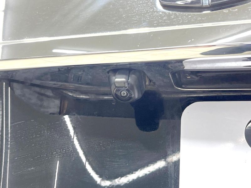 2019 Toyota Voxy DAA-ZWR80W (UW-6a754f61789e6)[29]