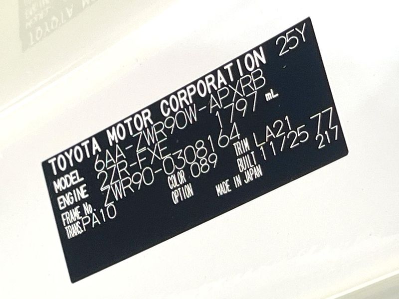 2026 Toyota Noah 6AA-ZWR90W (UW-6a754f713864d)[1]