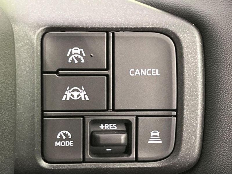 2026 Toyota RAV4 6AA-AXAN64 (UW-6a769ce859bb1)[27]