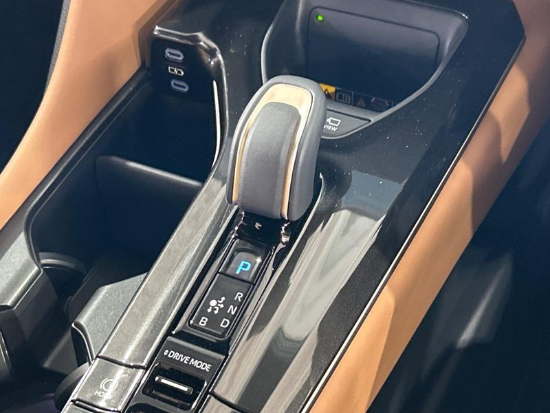 2025 Toyota Crown Sports 6AA-AZSH36W (UW-6a769d0a45614)[18]
