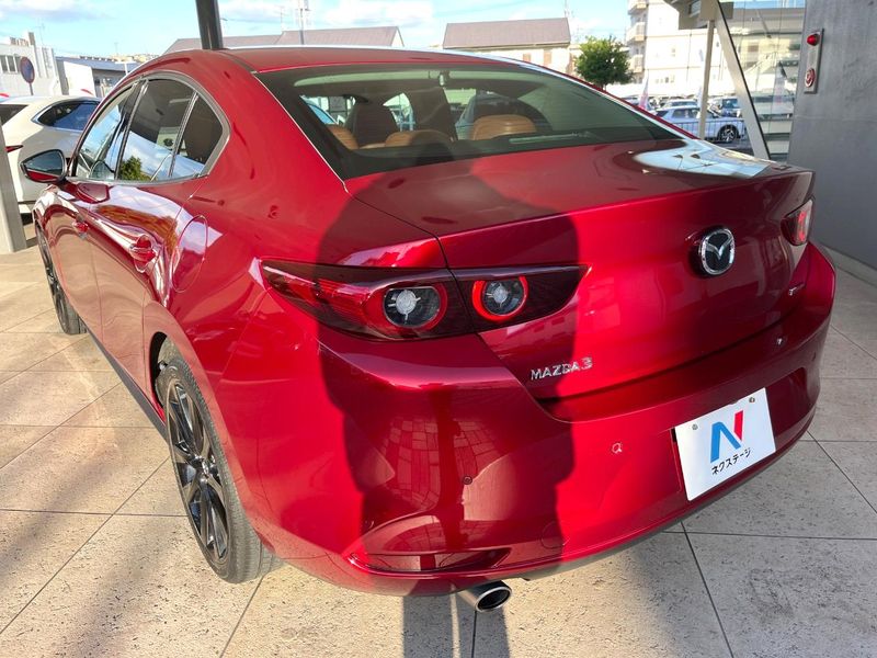 2023 Mazda MAZDA 3 Sedan 3DA-BP8R (UW-6a769d449ff5b)[22]