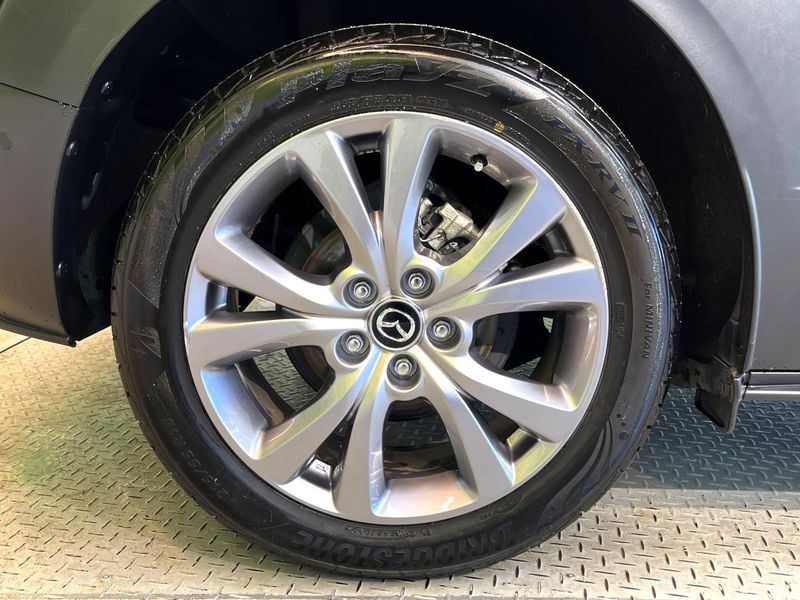 2020 Mazda CX-30 5BA-DMEP (UW-6a769d67c1e07)[19]