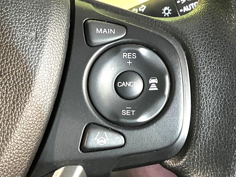 2018 Honda Freed hybrid DAA-GB7 (UW-6a769d8ace064)[25]