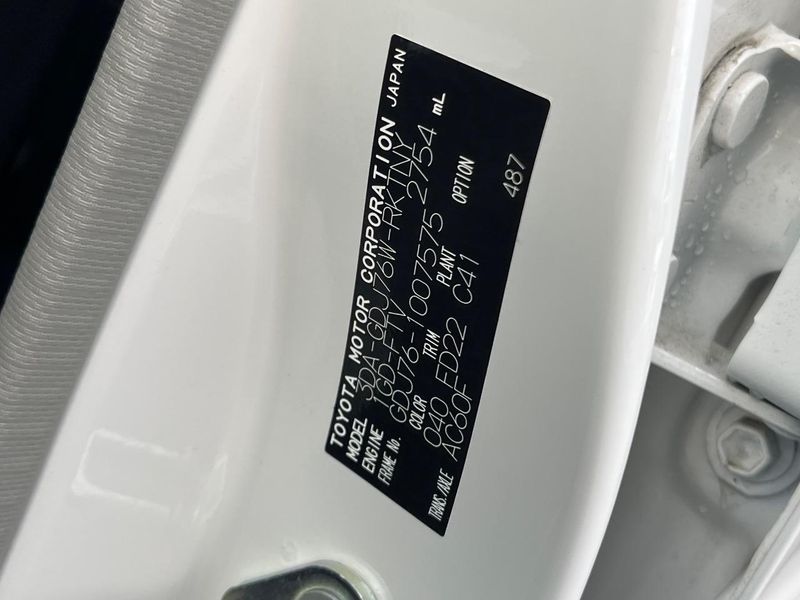 2025 Toyota Land Cruiser 70 3DA-GDJ76W (UW-6a769d99b88c4)[1]