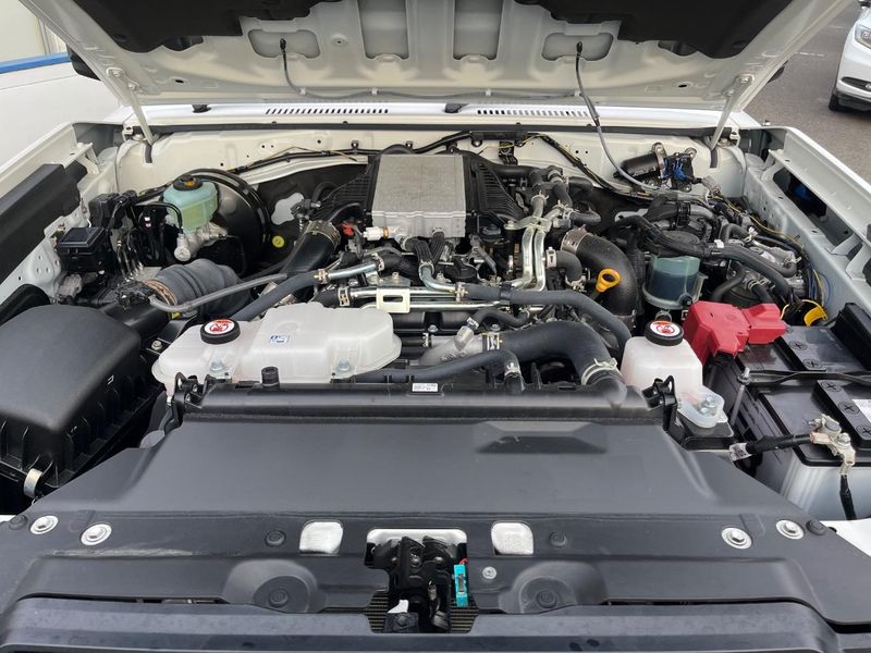 2025 Toyota Land Cruiser 70 3DA-GDJ76W (UW-6a769d99b88c4)[26]