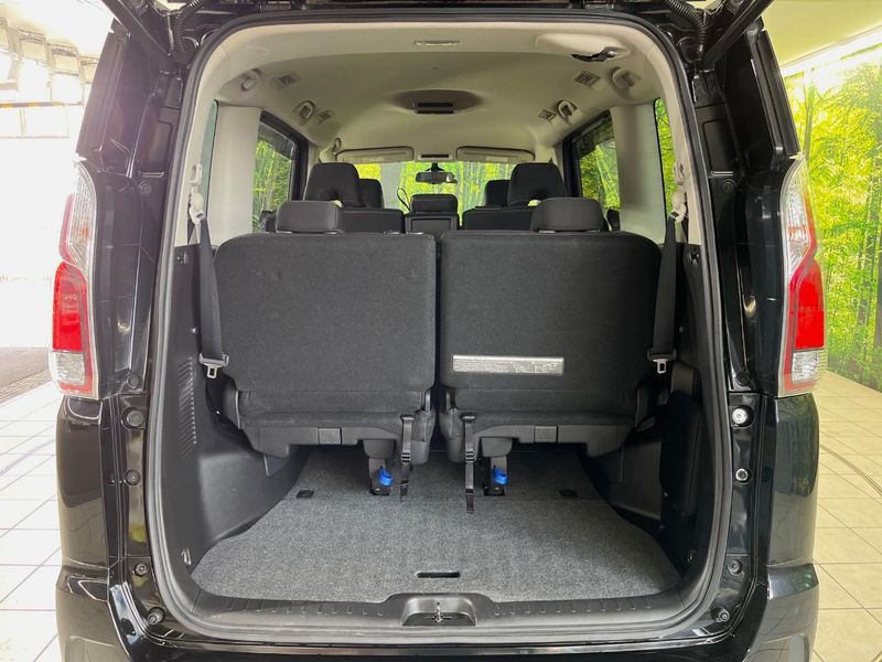 2017 Nissan Serena DAA-GFC27 (UW-6a769da021ad7)[14]