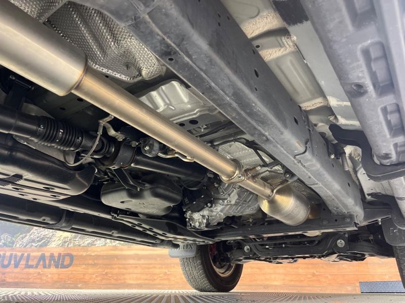 2023 Toyota Hilux 3DF-GUN125 (UW-6a769dd05bbb9)[16]