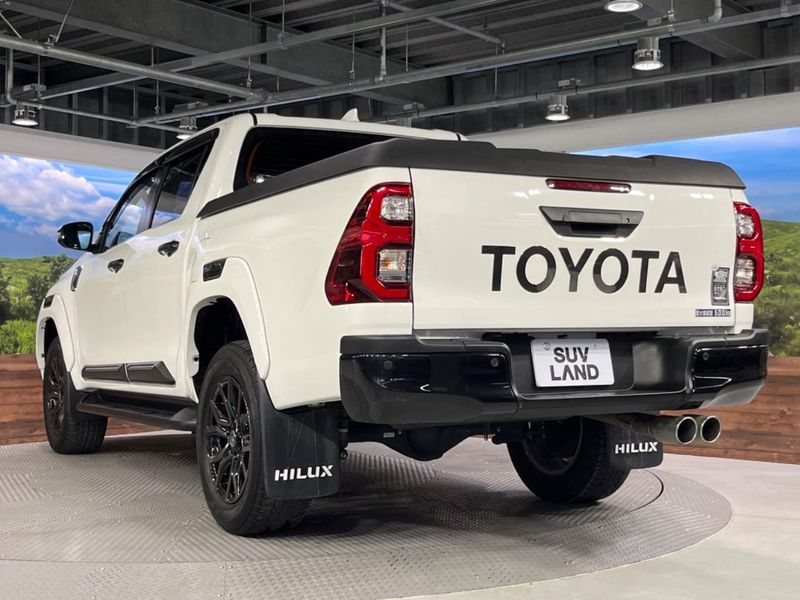 2023 Toyota Hilux 3DF-GUN125 (UW-6a769dd05bbb9)[11]