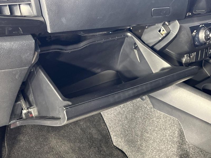 2023 Toyota Hilux 3DF-GUN125 (UW-6a769dd05bbb9)[25]