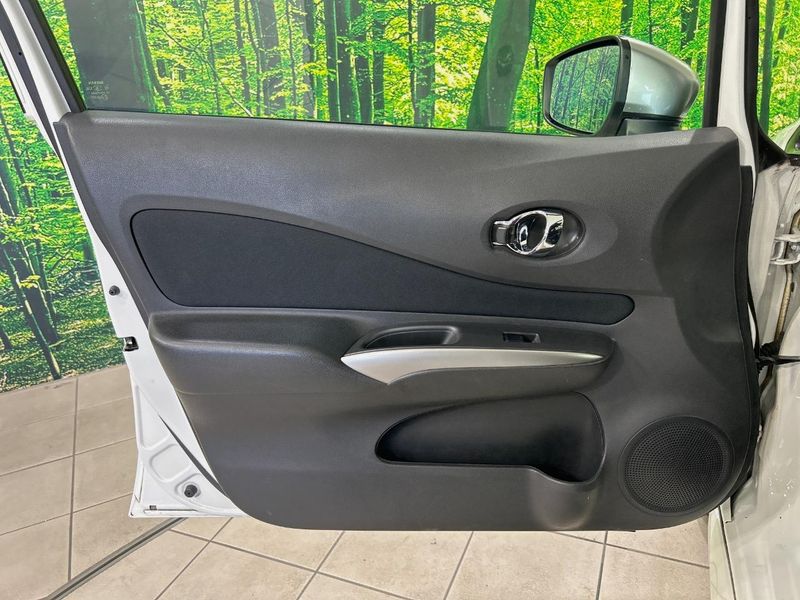 2019 Nissan Note DAA-HE12 (UW-6a769de4c04a5)[27]