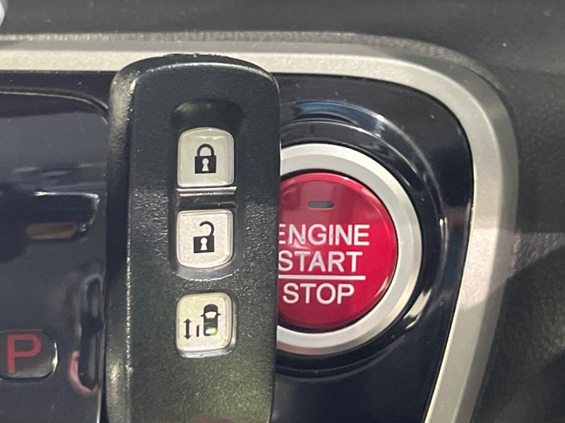 2012 Honda N-BOX CUSTOM DBA-JF1 (UW-6a769e15cac2c)[21]