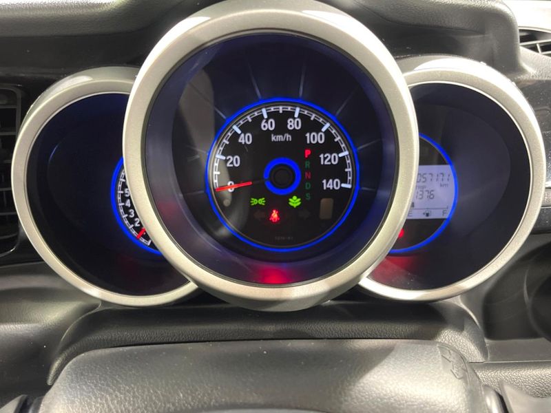 2016 Honda N-BOX CUSTOM DBA-JF1 (UW-6a769e240e2c9)[18]