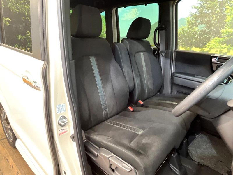 2023 Honda N-BOX CUSTOM 6BA-JF3 (UW-6a769e406d8d7)[28]