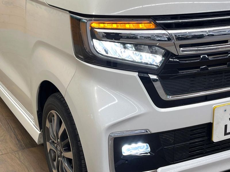 2023 Honda N-BOX CUSTOM 6BA-JF3 (UW-6a769e406d8d7)[26]