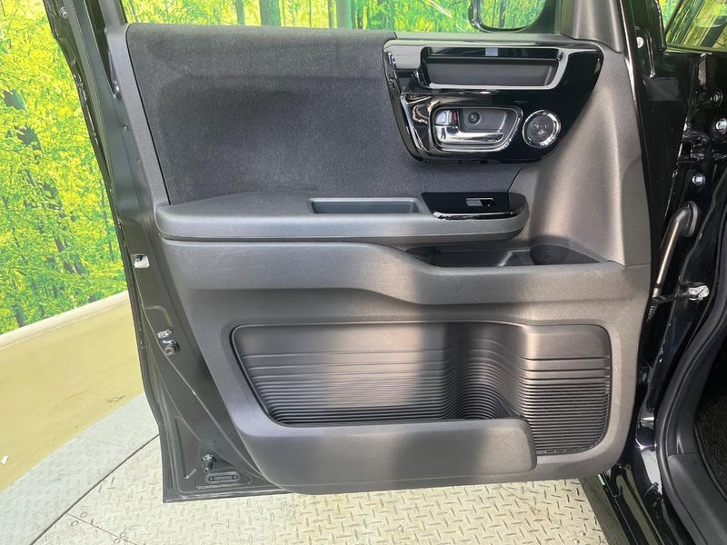 2023 Honda N-BOX CUSTOM 6BA-JF3 (UW-6a769e43a80d4)[4]